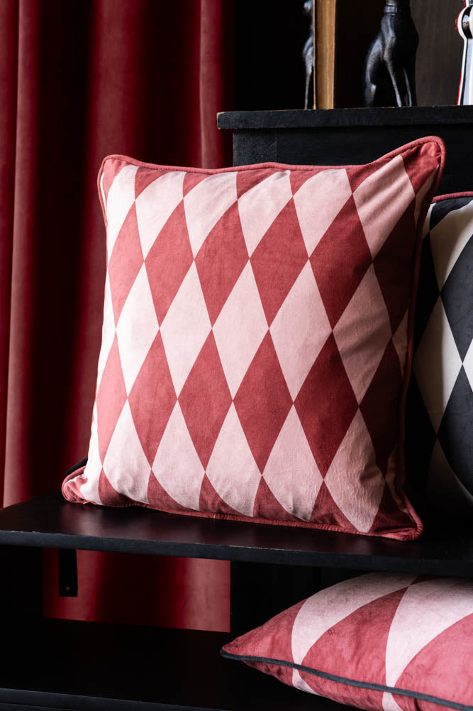 Coussin étoile brodée rose et rouge