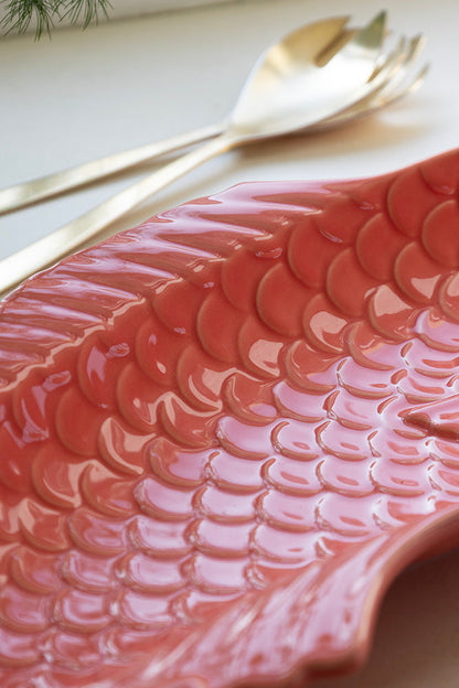 Plat de service en céramique en forme de poisson