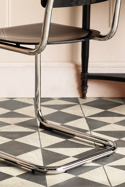 Chaise de salle à manger incurvée d'inspiration rétro en noir