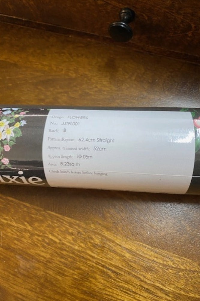 Papier peint noir JoJo &amp; Trixie Floral New York - ARRÊTÉ
