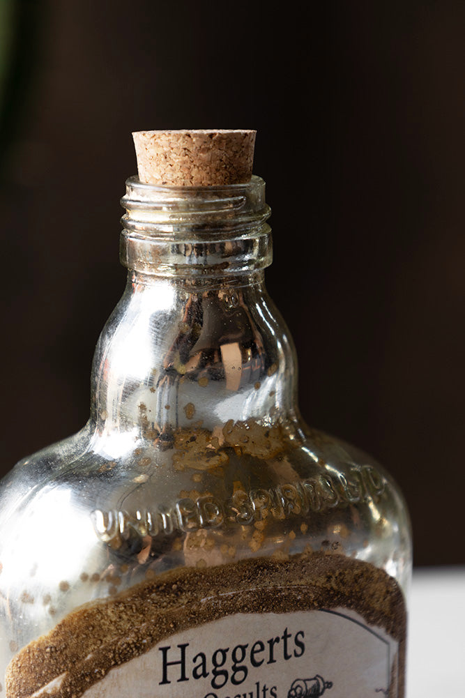 Bouteille en verre ornementale occulte de style vintage