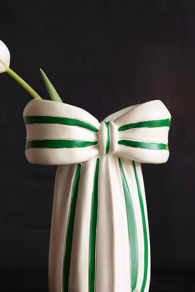 Magnifique vase à bourgeons en forme d'arc blanc et vert