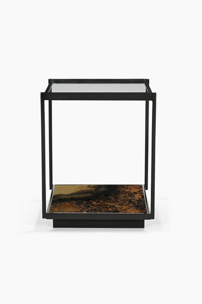 Belle table d'appoint en métal bruni et verre