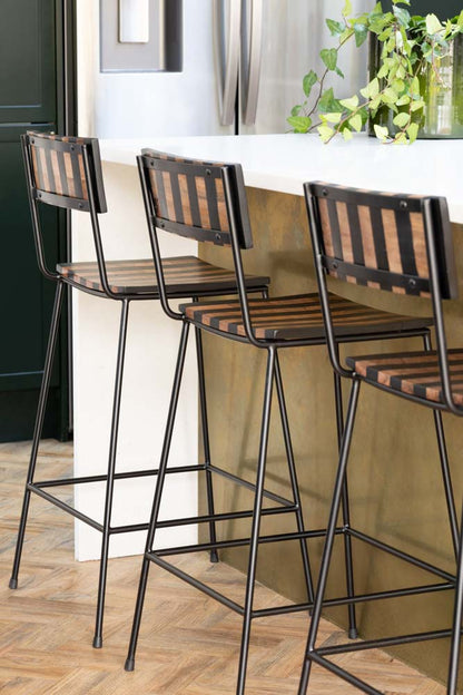 Tabouret de bar en bois à rayures noires