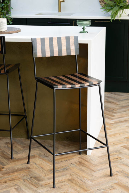 Tabouret de bar en bois à rayures noires