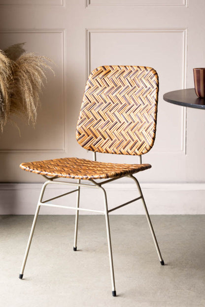 Chaise de salle à manger en rotin tressé