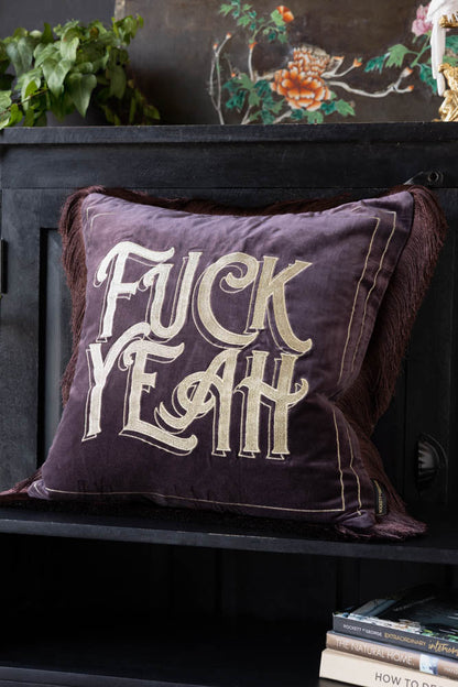 Coussin brodé doré Fuck Yeah