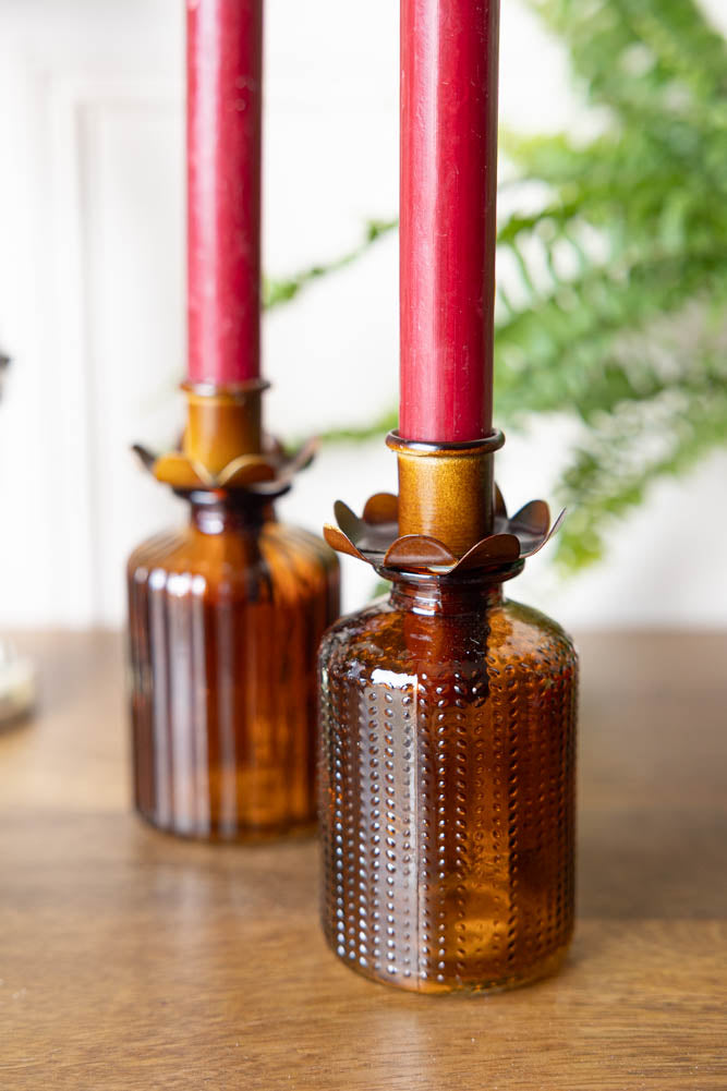 Lot de 2 bouteilles en verre gaufré de couleur ambre