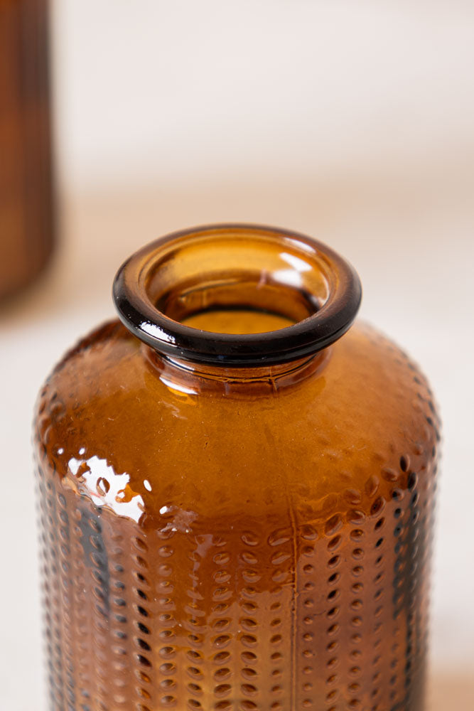 Lot de 2 bouteilles en verre gaufré de couleur ambre