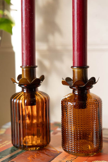 Lot de 2 bouteilles en verre gaufré de couleur ambre