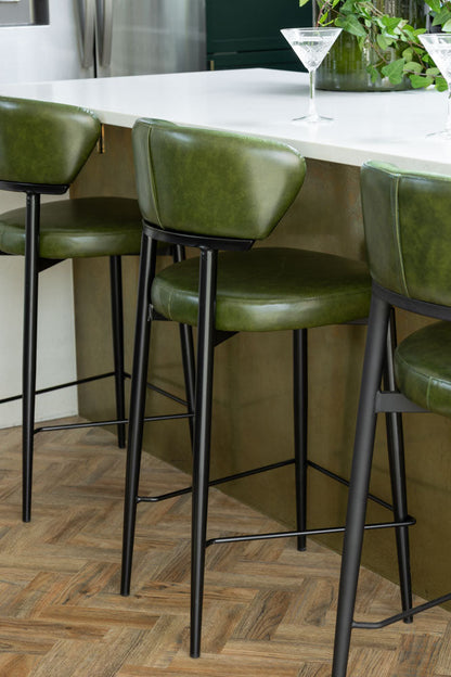 Le tabouret de bar Blake en vert forêt