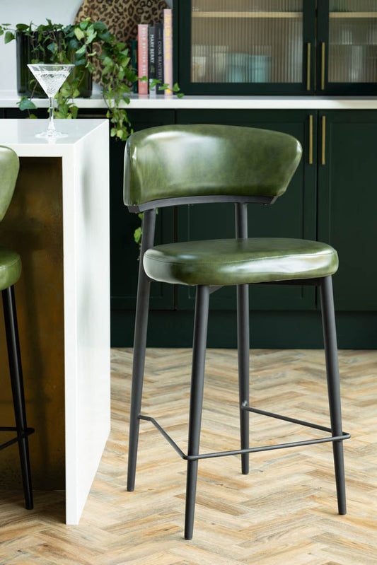 Le tabouret de bar Blake en vert forêt