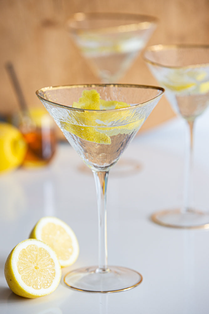 Verre à cocktail bio avec bord doré